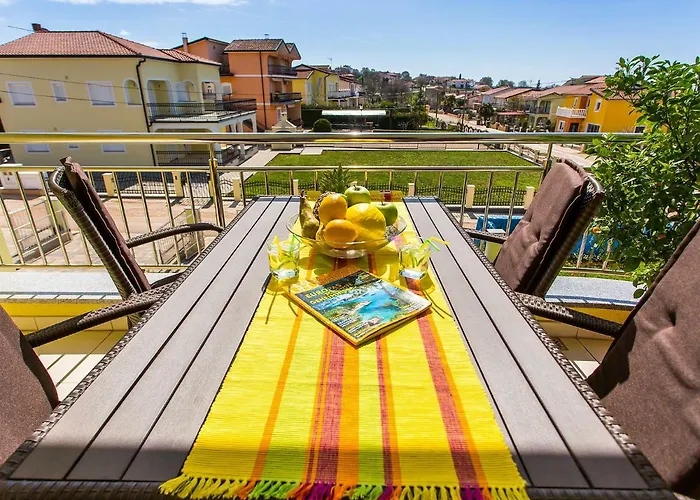 Maestral Apartment *