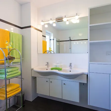 Maestral Apartamento *